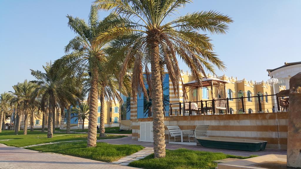 アル スルタン ビーチ リゾート アル・ホール エクステリア 写真 Al-Qatif corniche